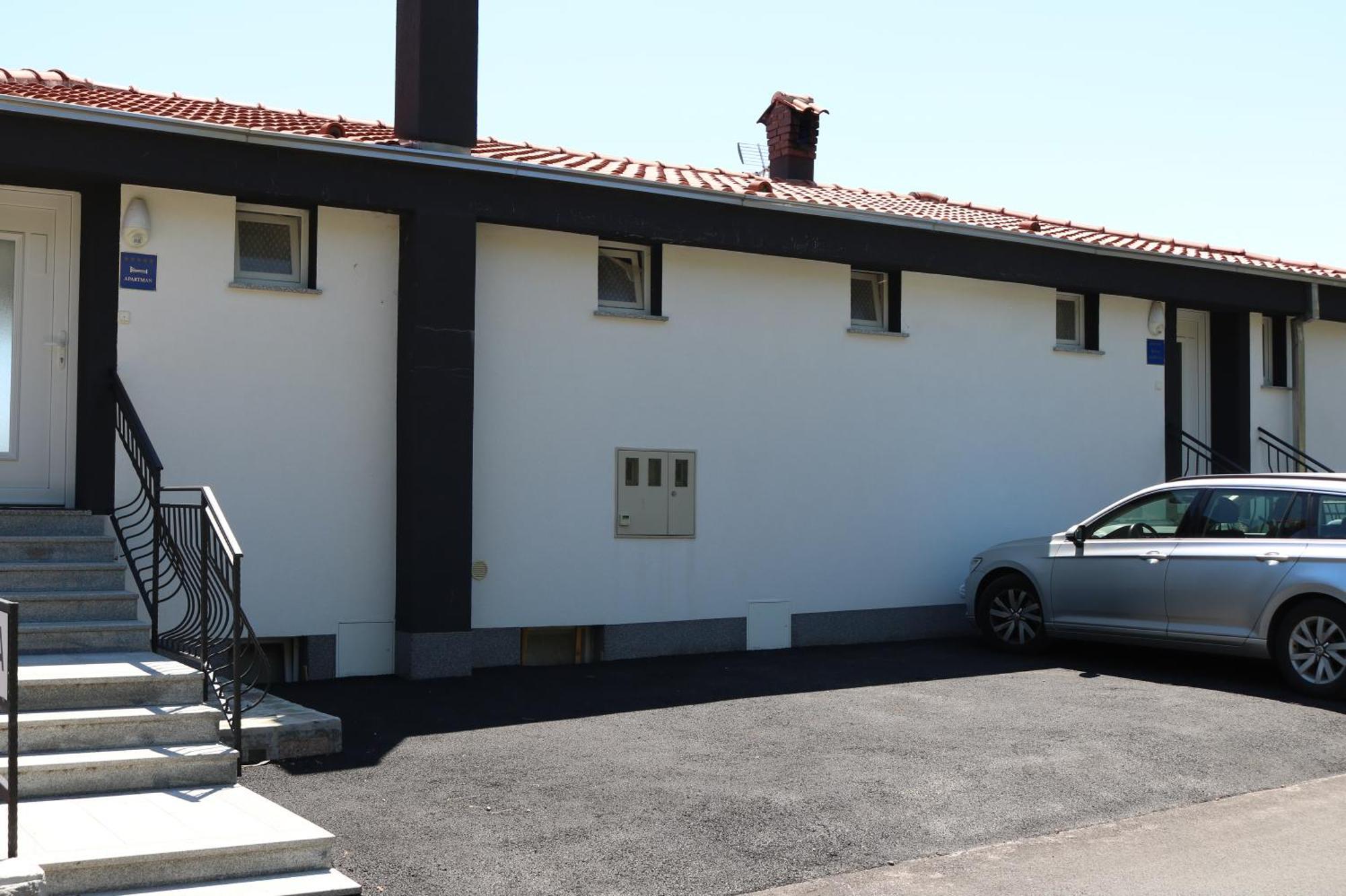 Apartments Ema Lovran Exterior photo